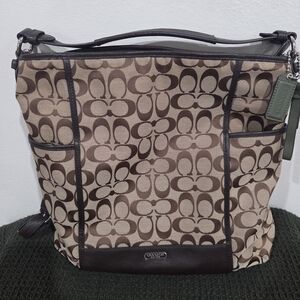 COACH PARK SIGNATURE HOBO BAG
